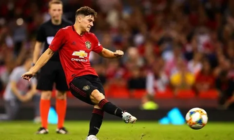 Man Utd bất bại Tour du đấu, tân binh gửi thông điệp xúc động