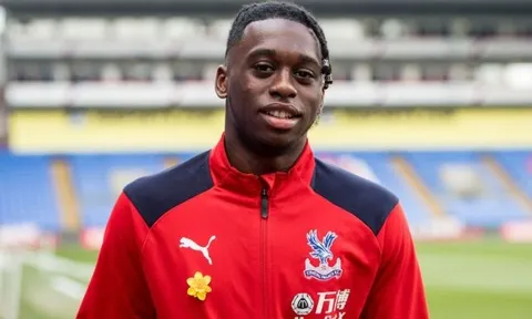 Man Utd chơi lầy vụ Wan-Bissaka, Palace 'thất vọng' ra mặt