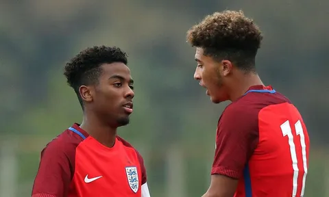 "Man Utd có cậu ấy, trò chơi coi như chấm dứt"
