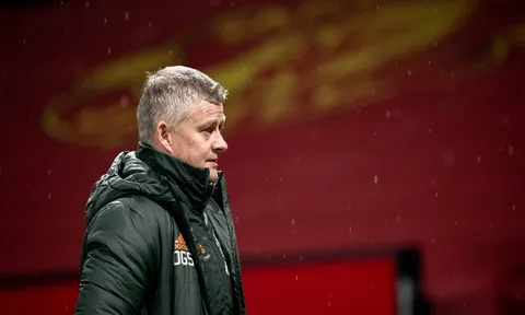 Man Utd cùng lúc tống khứ 3 thủ môn khỏi Old Trafford