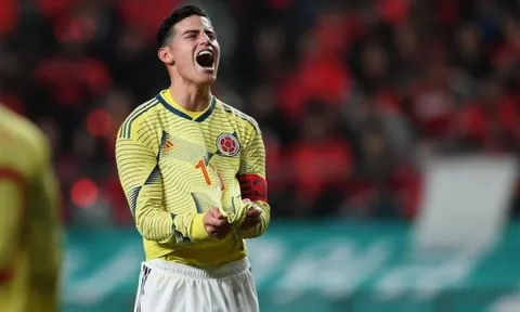 Man Utd hãy thôi mơ, James Rodriguez là người của Napoli rồi!