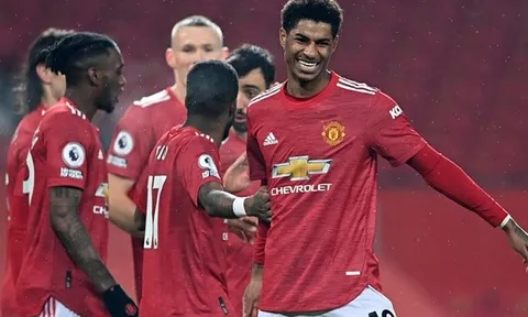 Man Utd nhấn chìm Southampton: Tàn nhẫn nhưng cần thiết