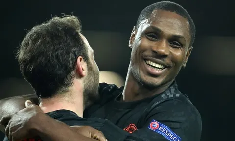 CLB TQ gây choáng, chốt khả năng bán Ighalo cho Man Utd