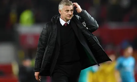 M.U mất trắng quả penalty trước Arsenal?