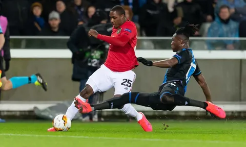 Man Utd mua đứt Ighalo: "1 mũi tên trúng 4 đích"
