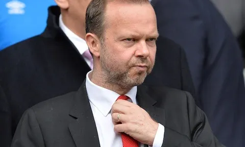 "Man Utd sẽ tốn rất nhiều tiền để lôi kéo tôi ra đi"