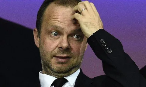 Man Utd tăng nợ trầm trọng, Ed Woodward thừa nhận 1 sự thật