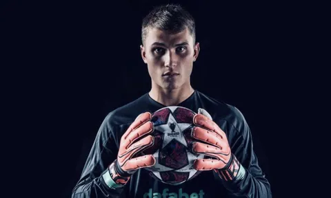 Man Utd tung nước đi lạ, tiếp cận "người nhện" Celtic