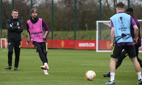 Manchester United chuẩn bị cho màn đón tiếp Milan