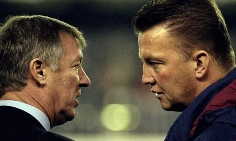 Ryan Giggs đăng đàn, chỉ ra kiến thức khác biệt từ 2 HLV Man United