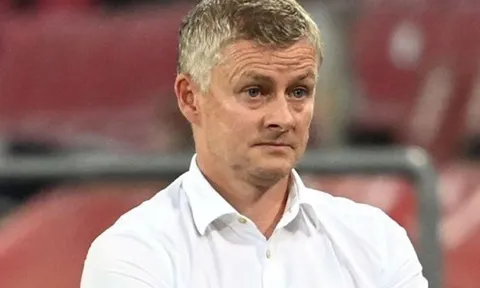 Thắng trận, HLV Sevilla nói lời tâm can về Man Utd của Solskjaer
