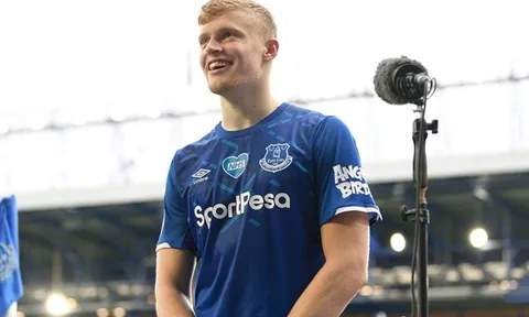 Săn trung vệ, Man Utd lên kế hoạch táo bạo với 'gã khổng lồ' Everton