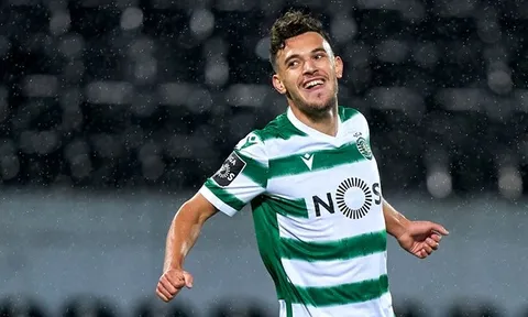 Đại diện lên tiếng, đã rõ khả năng Man Utd chiêu mộ tiền vệ hay 'hơn cả Fernandes'