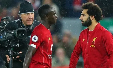 Huyền thoại Liverpool đăng đàn, nói rõ lí do Salah và Mane sẽ rời CLB