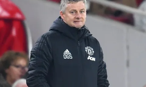 'Nạn nhân' của Ole ký hợp đồng 3 năm, đếm từng ngày rời Man Utd