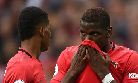 "Thật nghiệp dư! Tin tôi đi, vấn đề của Man Utd rất lớn"
