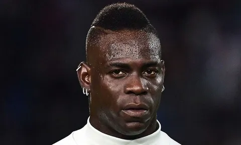 "Tính cách trên sân tập của Balotelli là sự ô nhục"