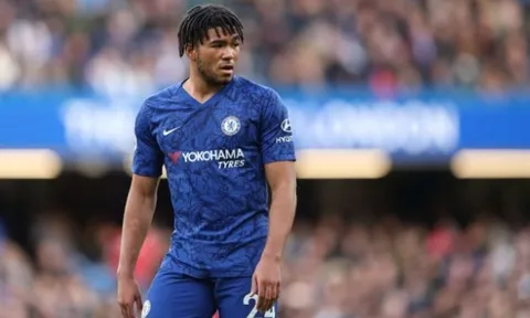 Mario Melchiot: "Cậu ấy có thể tốt hơn Alexander-Arnold và Wan-Bissaka"