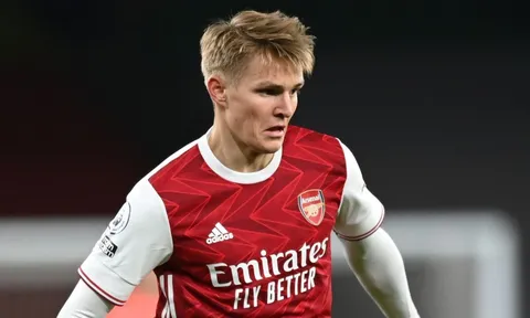 Martin Odegaard sợ gặp “ác mộng” tại Arsenal