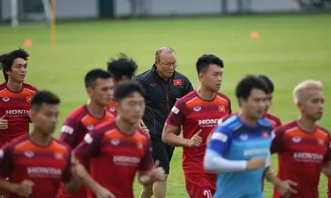 Mất 3 trụ cột hàng thủ, ai sẽ là phương án được thầy Park lựa chọn?