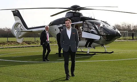 "Man Utd chuẩn bị trực thăng và muốn tôi bay thẳng đến Carrington"
