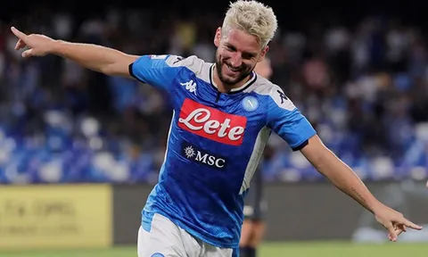 Mertens lập cú đúp, Napoli thắng dễ chờ đại chiến với Liverpool