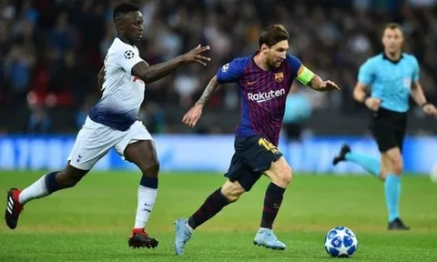 "Messi có thể làm điều đó, còn Ronaldo thì không"
