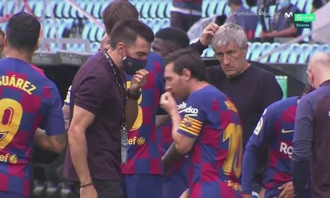 Messi "lơ đẹp" thành viên BHL, mâu thuẫn nội bộ Barca ngày một leo thang