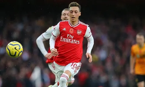 XONG! Mikel Arteta lên tiếng, xác nhận tương lai Mesut Ozil