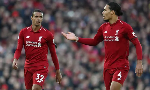 Van Dijk và Matip "thống trị bầu trời" tại Premier League mùa này