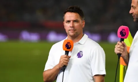 Michael Owen cay đắng thừa nhận khả năng Liverpool vô địch EPL
