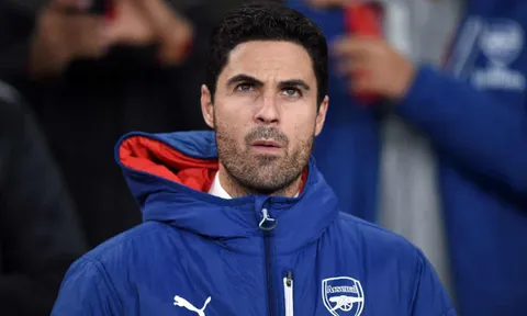 CĐV Arsenal: "Kẻ thay thế Lacazette; Tiềm năng hơn cả Van Dijk; Đẳng cấp thế giới"