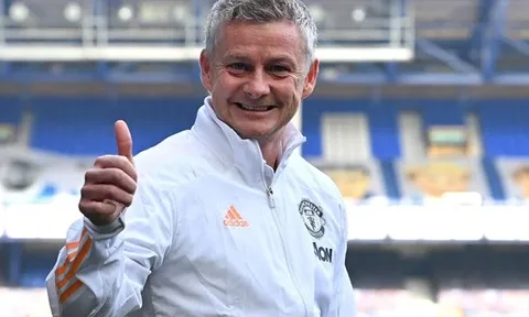 XONG! Đối thủ mất 'trọng pháo', Man Utd đón cú hích cực lớn