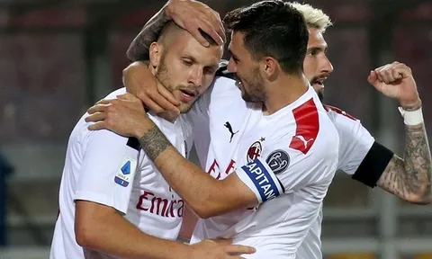 Hiệu ứng Ibrahimovic giúp AC Milan hủy diệt đối thủ 4-1