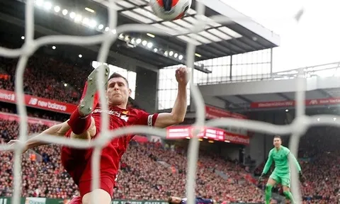 Milner 'cứu sống' The Kop và 9 hình ảnh ấn tượng khác ở vòng 29 EPL