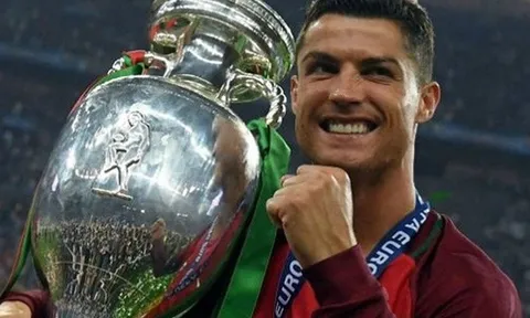 Đội hình khoác áo ĐTQG nhiều nhất: Không Messi, 'Siêu cú lừa' Man Utd