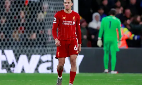 Một Alexander-Arnold tệ hại, như "gã hề" trước Watford