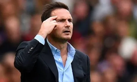 Mourinho chê bai 3 học trò, Lampard tự ái nổi cơn thịnh nộ