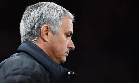 Mourinho: "Bị loại là tốt cho Tottenham"