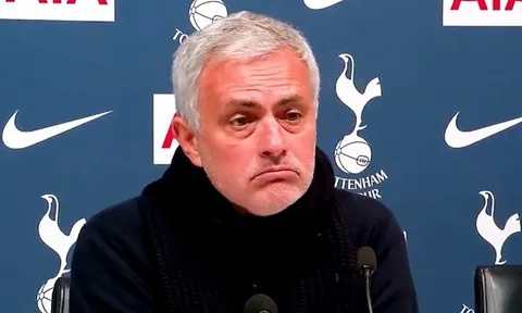 Mourinho lại có câu trả lời khiến phóng viên câm nín
