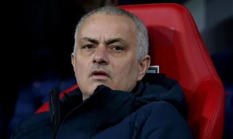 'Mourinho muốn quay lại giúp chúng tôi nhưng Man United không đồng ý'