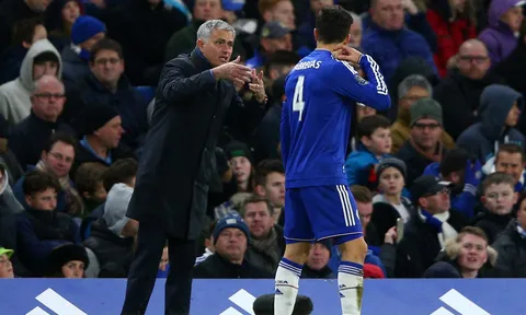 "Mourinho nói nếu tôi gia nhập thì Chelsea sẽ vô địch"