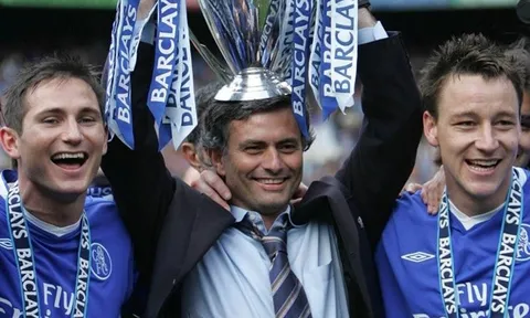 Mourinho từng tạo nên Chelsea bá đạo thế nào ở mùa đầu tiên tại nước Anh?
