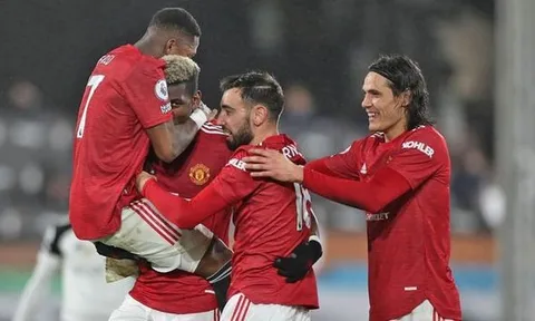 M.U "on Top" chỉ ra sự khác biệt thấy rõ giữa Pogba và Fernandes