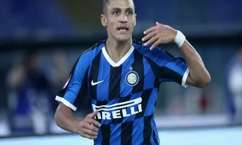 Muốn có Sanchez, Inter "biếu không" ngôi sao cho Man United
