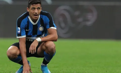 Muốn tống khứ Alexis Sanchez, M.U tích cực ủng hộ Barca