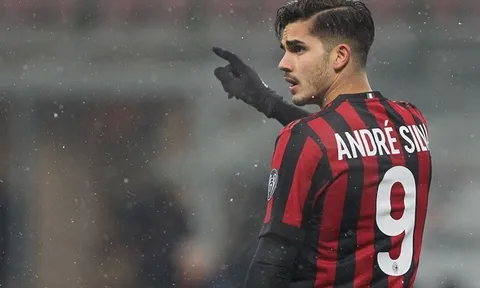 Năm 'số 9' hay nhất trong lịch sử AC Milan từ năm 2000
