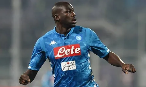 Napoli xác nhận tình hình của Koulibaly, 'đại gia' EPL phiền lòng