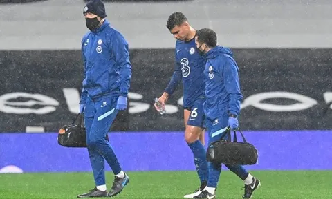 Tuchel lên tiếng, báo hung tin về chấn thương của Thiago Silva