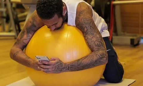 Neymar: "Tôi cảm thấy lo lắng"
